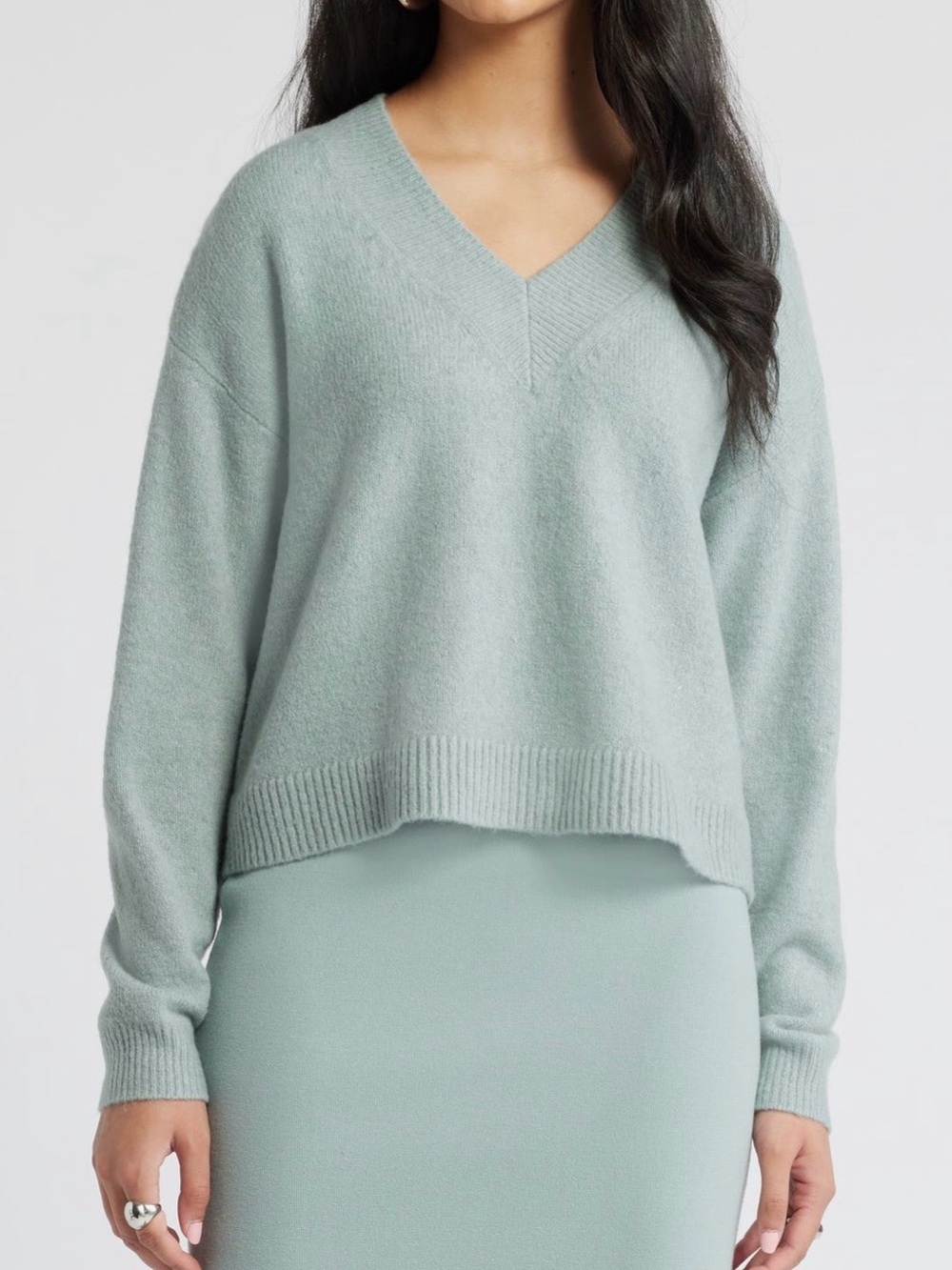 Open Edit V-neck Sweater Medium